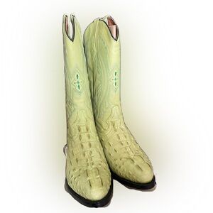 Morales Green Crocodile Men’s Narrow Round Toe Boot
